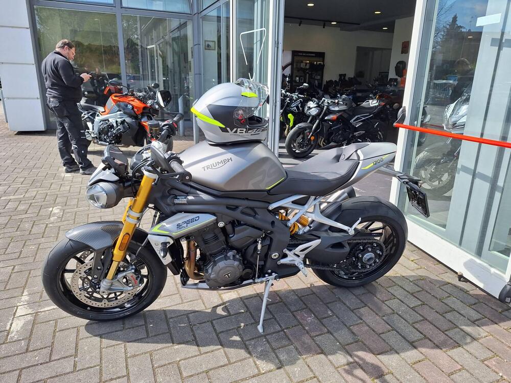 Triumph Speed Triple 1200 RS (2021 - 25)