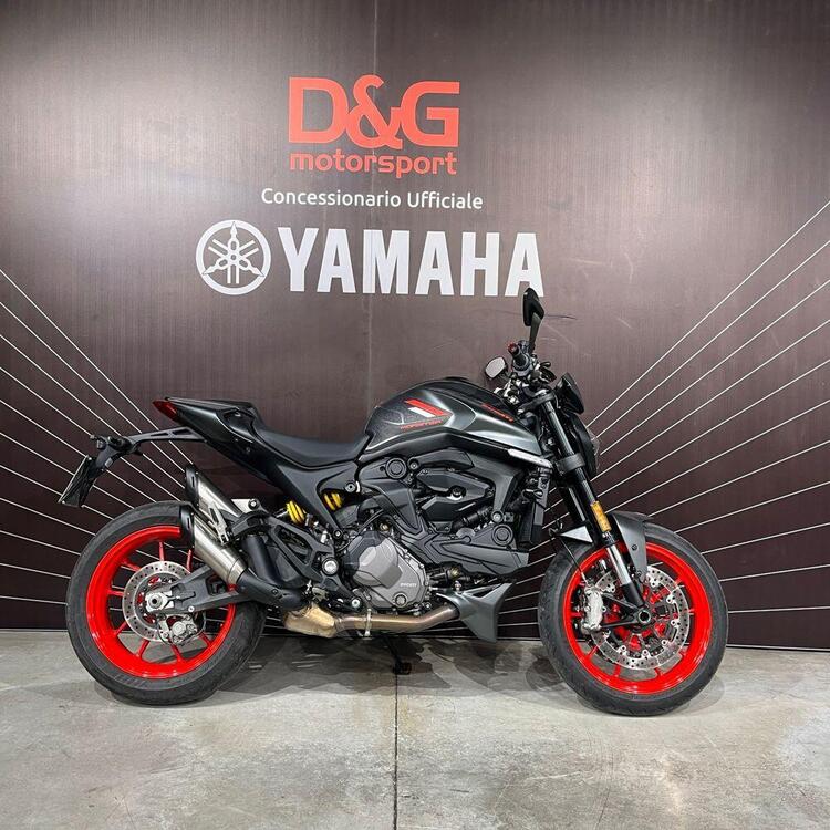 Ducati Monster 937 + (2021 - 25) (2)