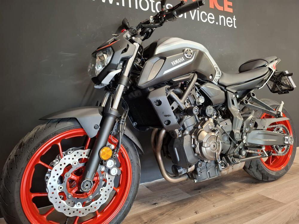 Yamaha MT-07 (2018 - 20) (2)