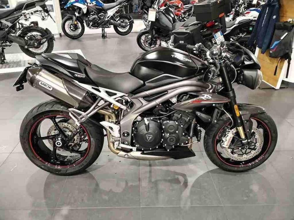 Triumph Speed Triple 1050 RS (2018 - 20) (4)