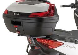 GIVI SR2117M Attacco posteriore specifico per baul