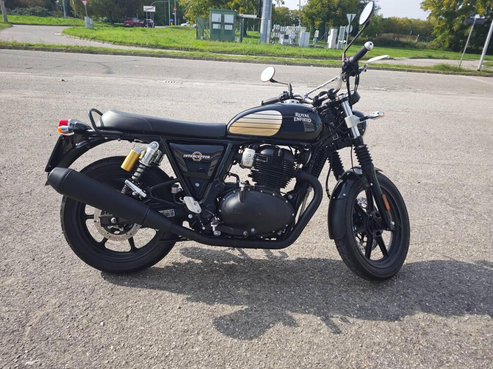 Royal Enfield Interceptor 650 (2021 - 25) (5)