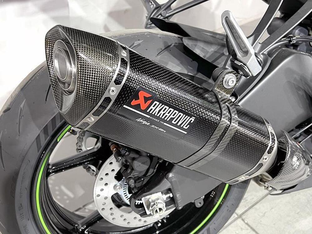 Kawasaki Ninja 125 (2021 - 25) (3)