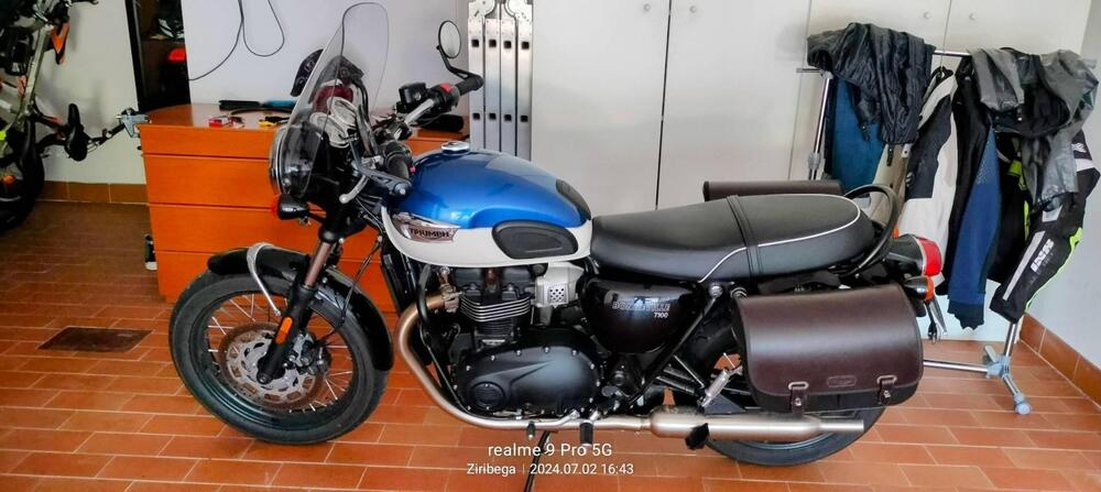 Triumph Bonneville T100 (2021 - 25) (2)