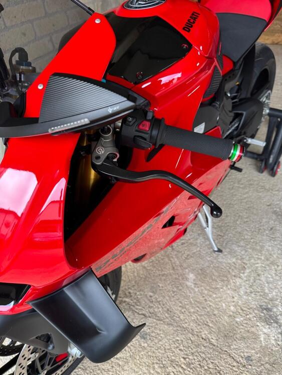 Ducati Panigale V4 S (2022 - 24) (5)