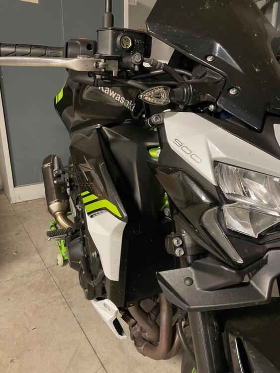 Kawasaki Z 900 Performance (2021 - 24) (5)