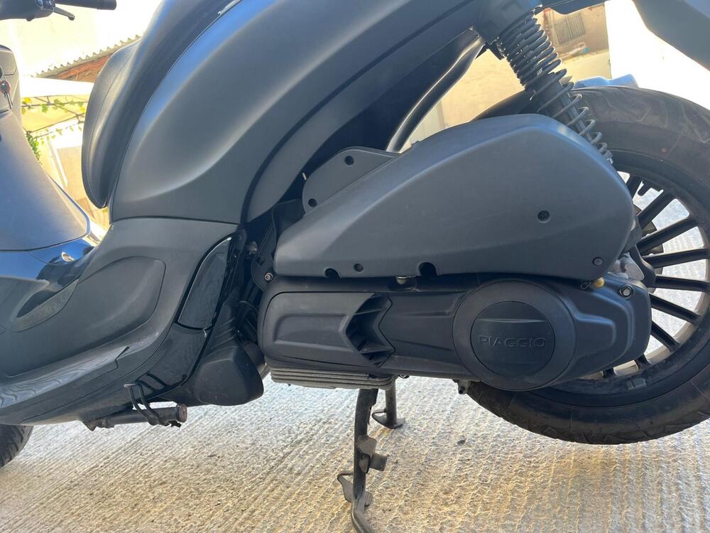 Piaggio Beverly 300 S i.e. (2015 - 16) (3)