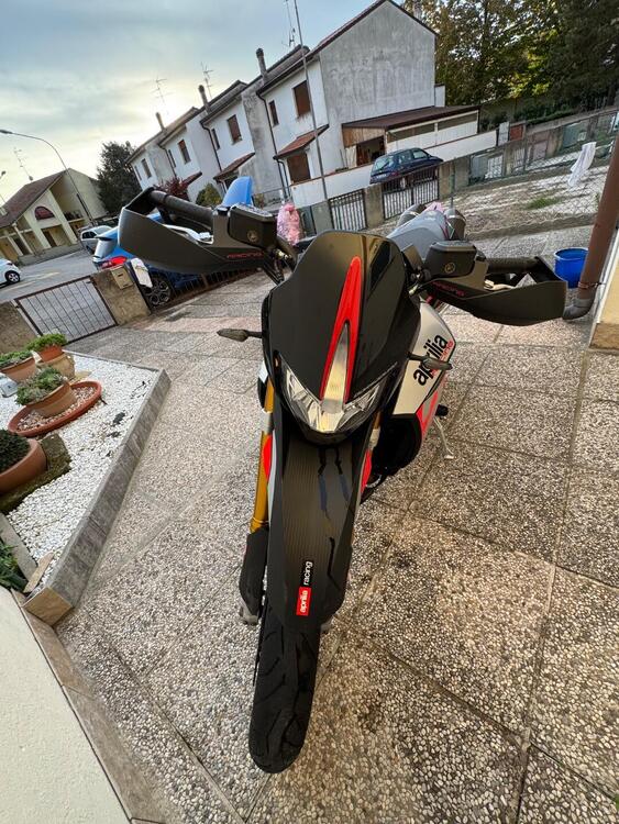 Aprilia Dorsoduro 900 (2017 - 20) (3)