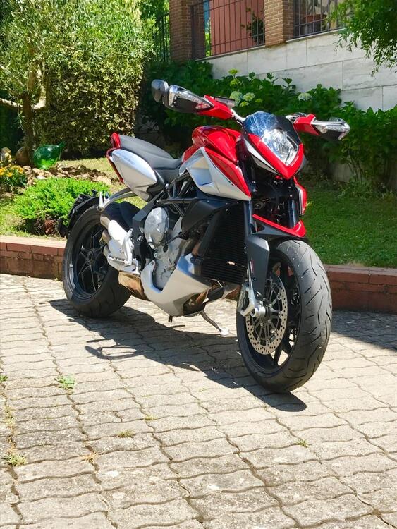 MV Agusta Rivale 800 EAS ABS (2013 -17)