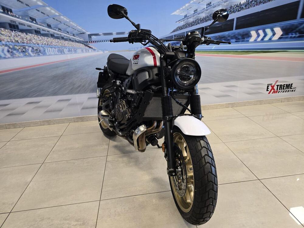 Yamaha XSR 700 XTribute (2022 - 24) (4)