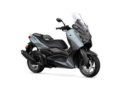 Yamaha X-Max 125