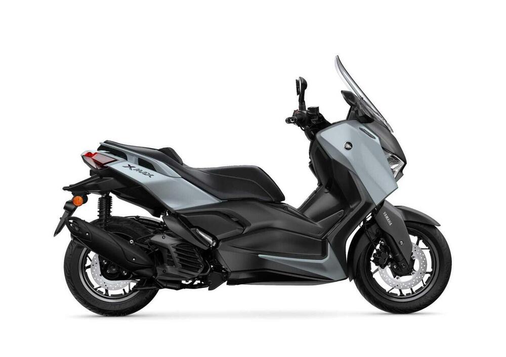 Yamaha X-Max 125 Tech Max+ (2025) (2)