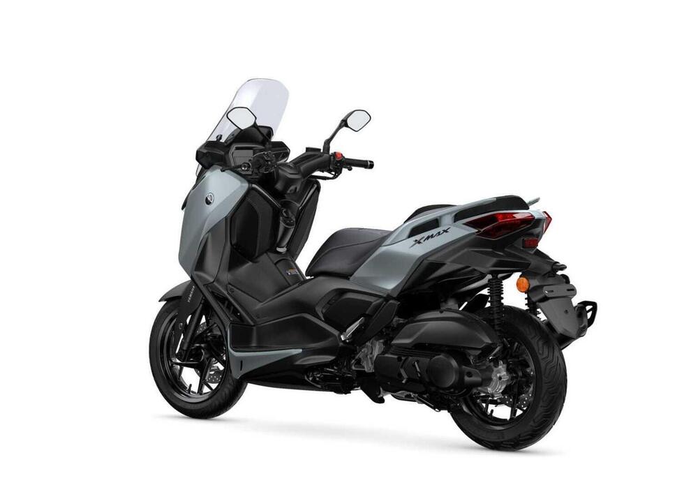 Yamaha X-Max 125 Tech Max+ (2025) (5)