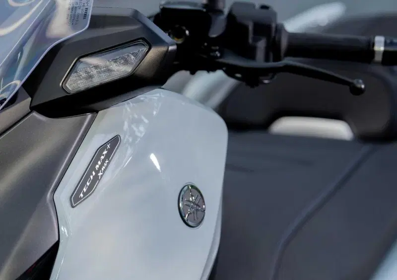 Yamaha X-Max 125 X-Max 125 Tech Max+ (2025 - 26) (13)