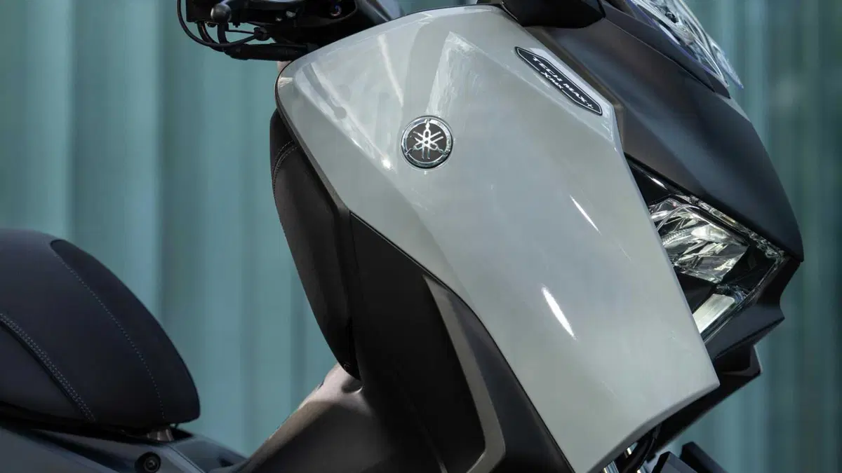 Yamaha X-Max 125 X-Max 125 Tech Max+ (2025 - 26) (12)