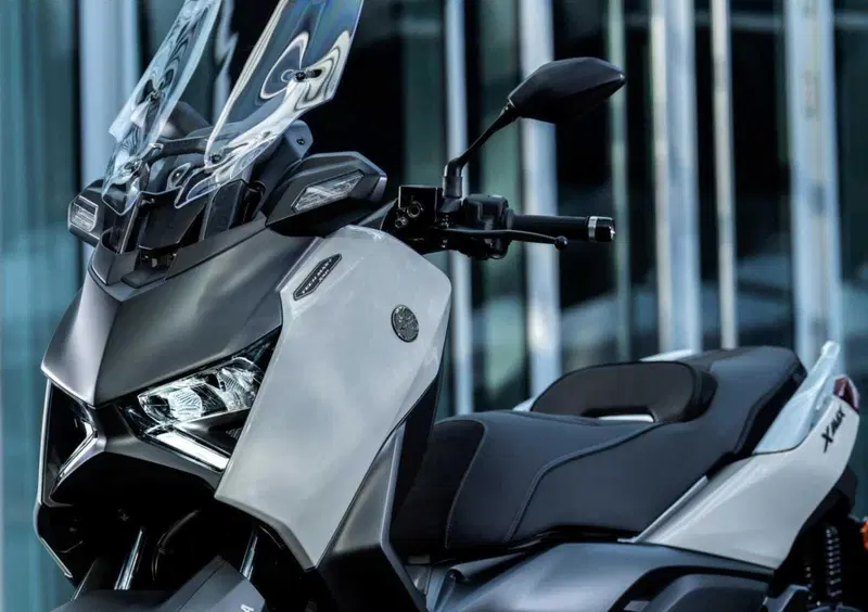 Yamaha X-Max 125 X-Max 125 Tech Max+ (2025 - 26) (9)
