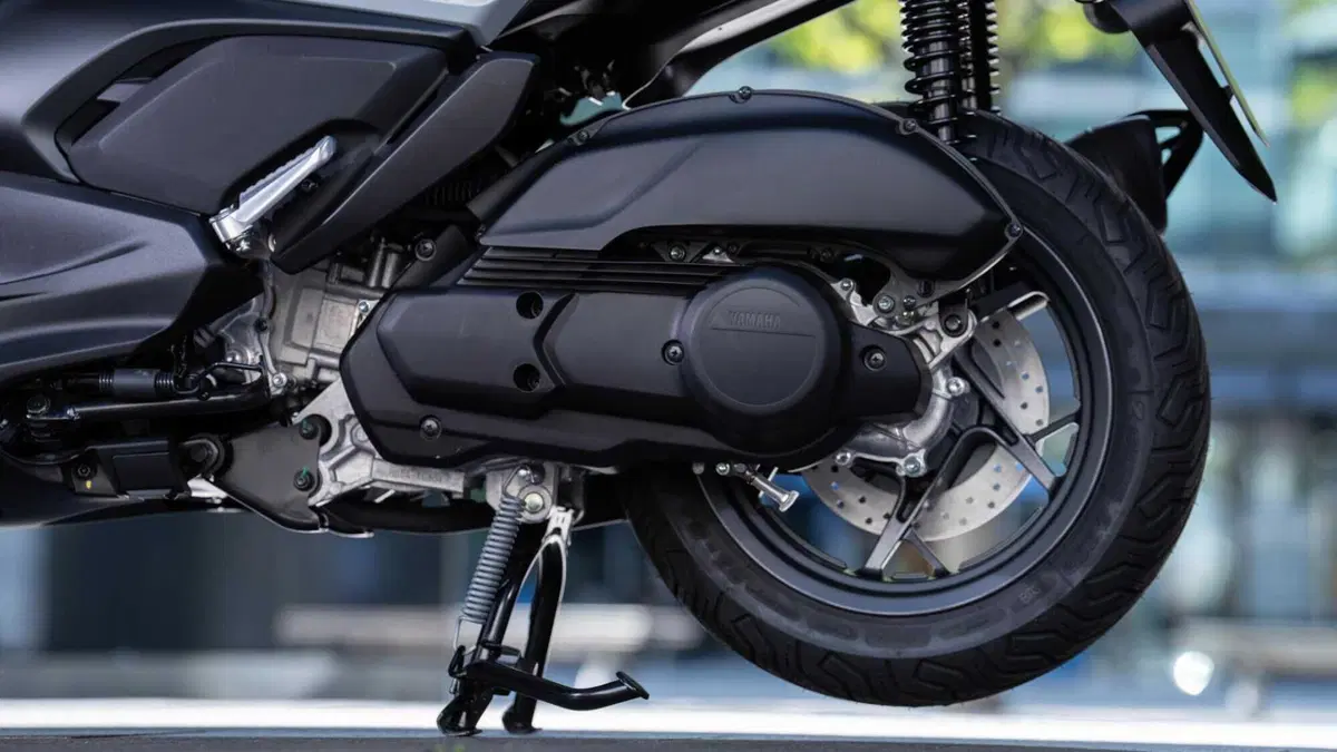 Yamaha X-Max 125 X-Max 125 Tech Max+ (2025 - 26) (18)