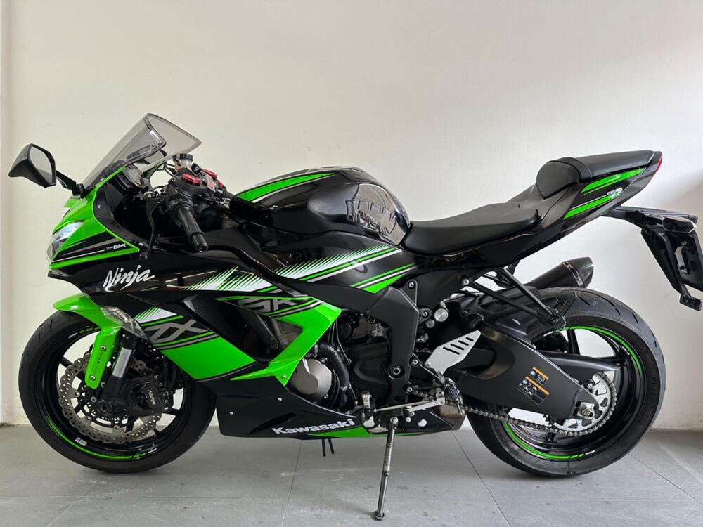 Kawasaki Ninja 636 ZX-6R ABS (2013 - 16) (2)