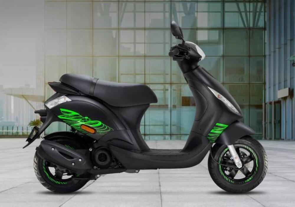 Piaggio Zip 50 4T (2021 - 25) (3)