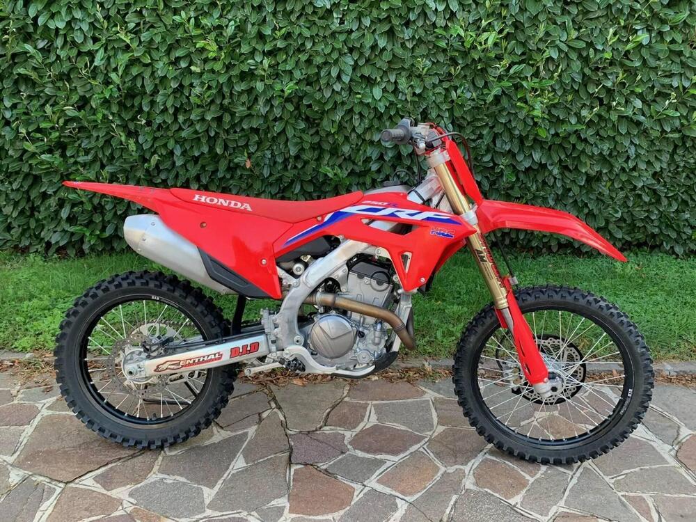 Honda CRF 250 R (2022)