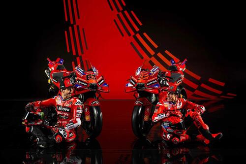 Presentazione Ducati MotoGP 2025: Pecco Bagnaia e Marc Marquez svelano la livrea! [VIDEO e GALLERY] - LIVE (3)