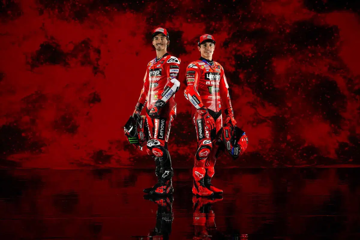 Presentazione Ducati MotoGP 2025: Pecco Bagnaia e Marc Marquez svelano la livrea! [VIDEO e GALLERY] - LIVE (5)