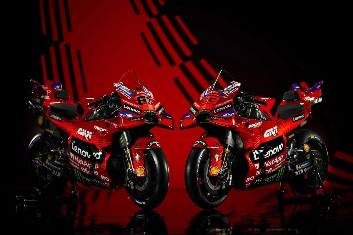 Presentazione Ducati MotoGP 2025: Pecco Bagnaia e Marc Marquez svelano la livrea! [VIDEO e GALLERY] - LIVE (25)
