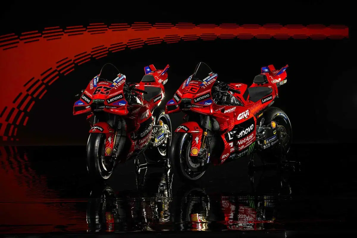 Presentazione Ducati MotoGP 2025: Pecco Bagnaia e Marc Marquez svelano la livrea! [VIDEO e GALLERY] - LIVE (26)