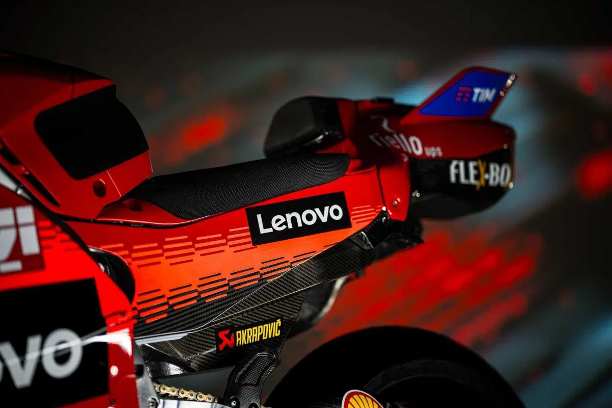 Presentazione Ducati MotoGP 2025: Pecco Bagnaia e Marc Marquez svelano la livrea! [VIDEO e GALLERY] - LIVE (32)