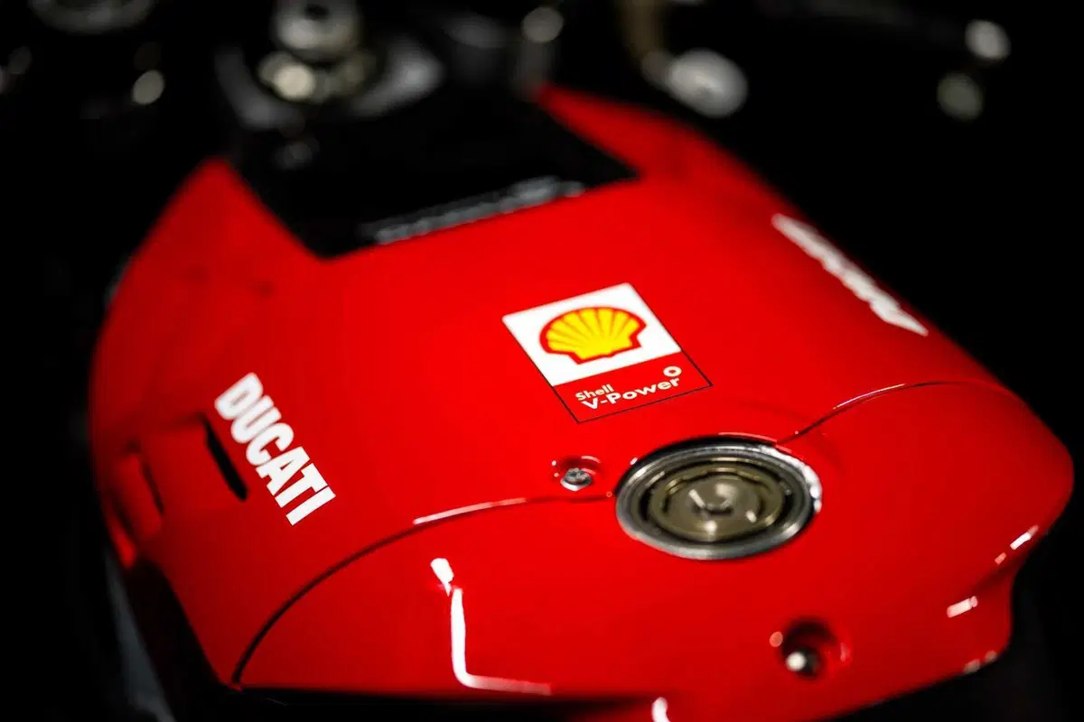 Presentazione Ducati MotoGP 2025: Pecco Bagnaia e Marc Marquez svelano la livrea! [VIDEO e GALLERY] - LIVE (38)