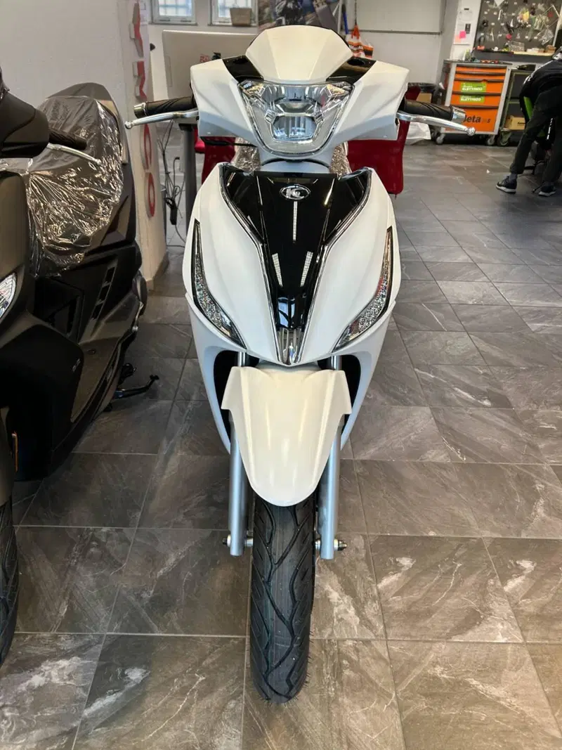 Kymco People 125i S ABS (2024 - 26) (2)