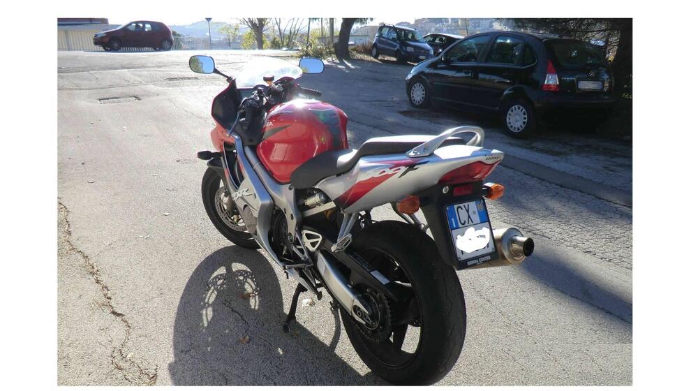 Honda CBR 600 F (2001 - 06) (2)