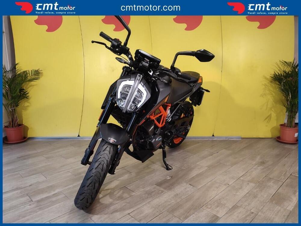 KTM 125 Duke (2021 - 23) (2)