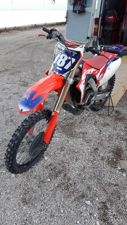 Honda CRF 250 R (2019) (2)