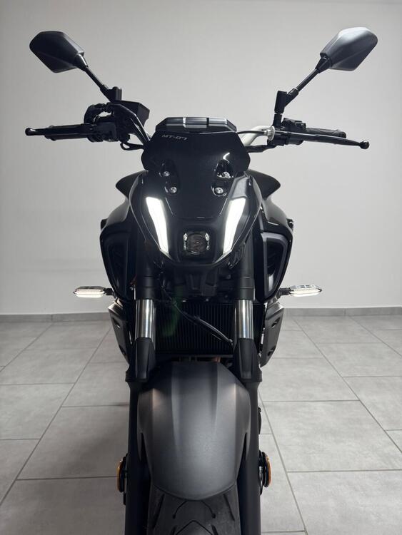 Yamaha MT-07 Pure (2023 - 25) (3)