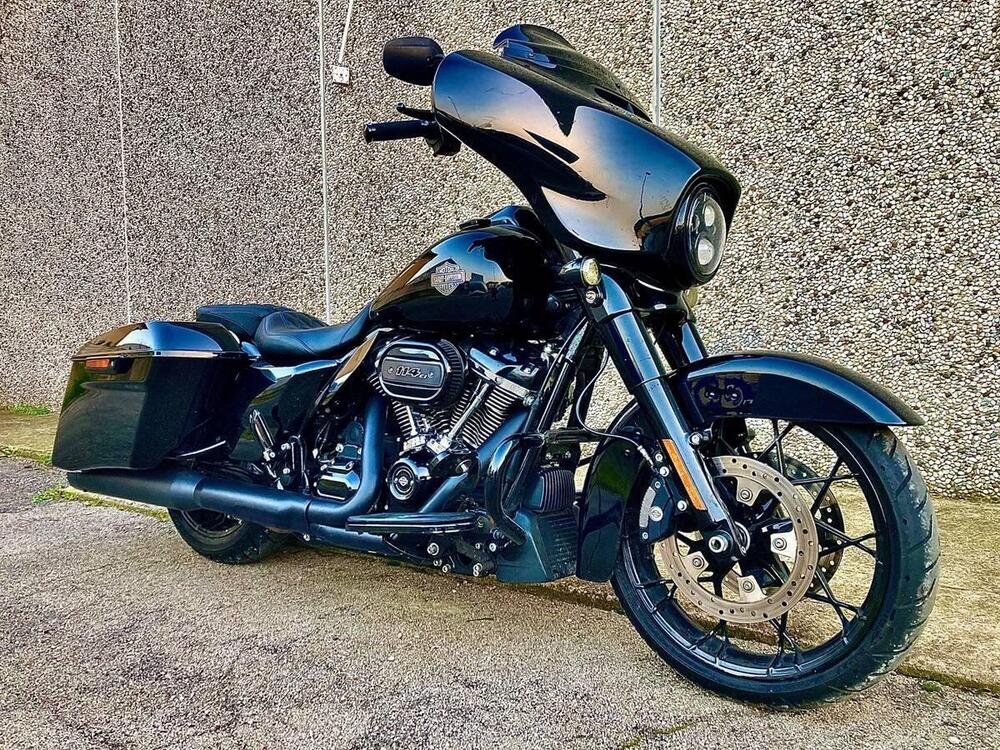 Harley-Davidson 114 Street Glide Special (2019 - 20) - FLHXS (2)