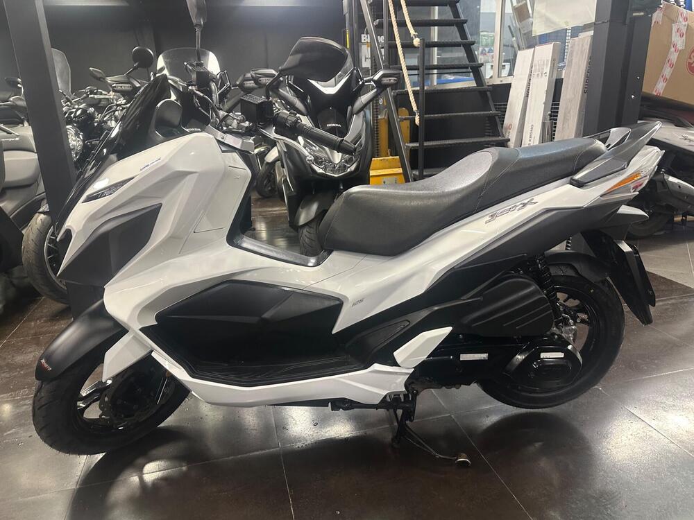 Sym Jet X 125 (2021 - 25) (3)