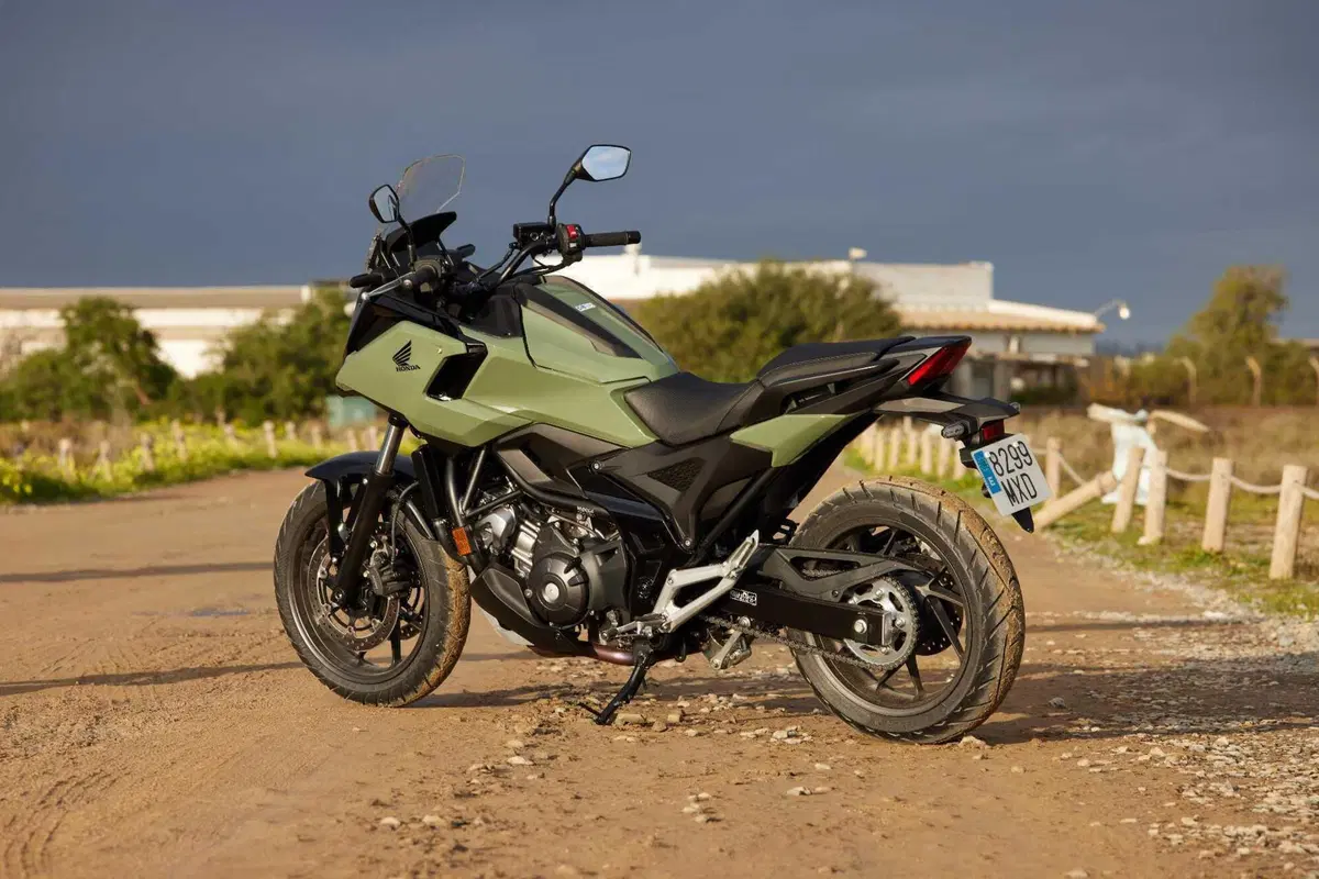 Prova Honda NC 750X 2025, perfezionamento continuo [VIDEO] (23)