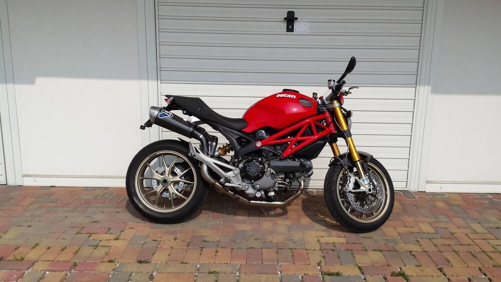 Ducati Monster 1100 S (2009-10)