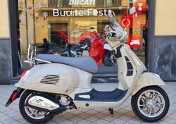 Vespa GTS 300 Hpe (2021 - 22) usata