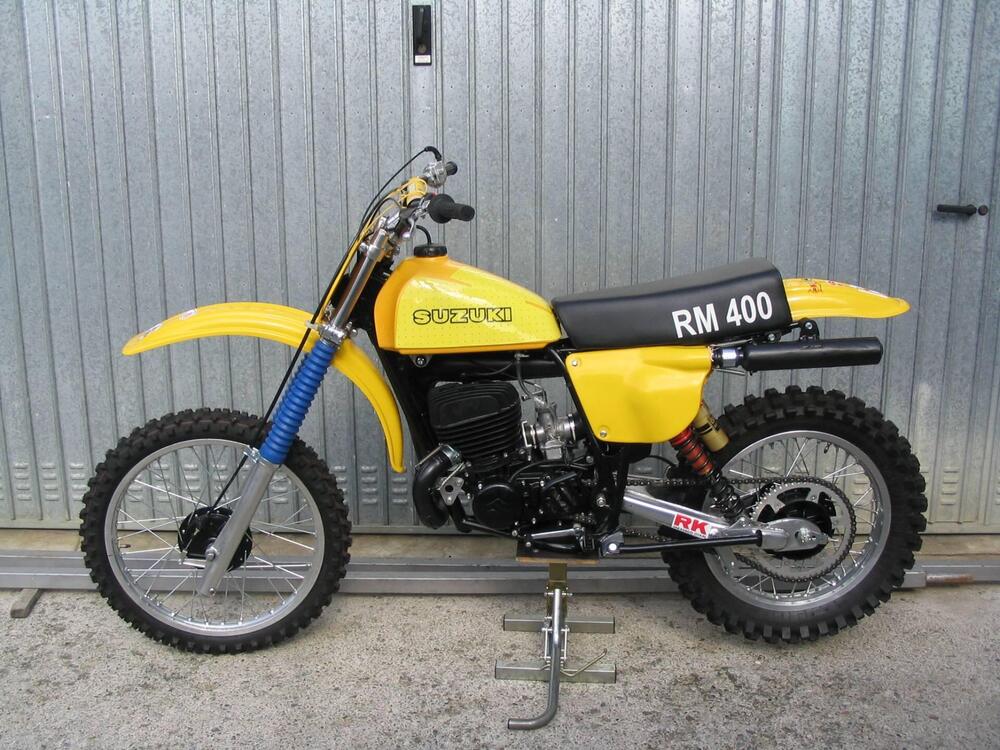 Suzuki RM 400