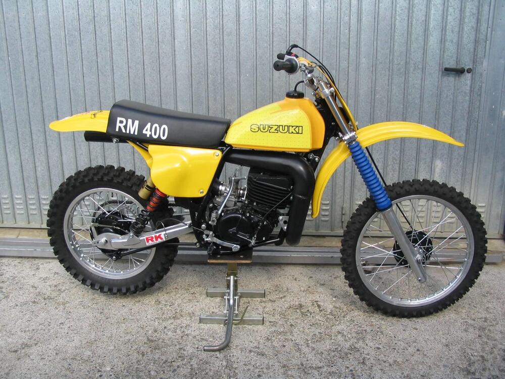 Suzuki RM 400 (2)