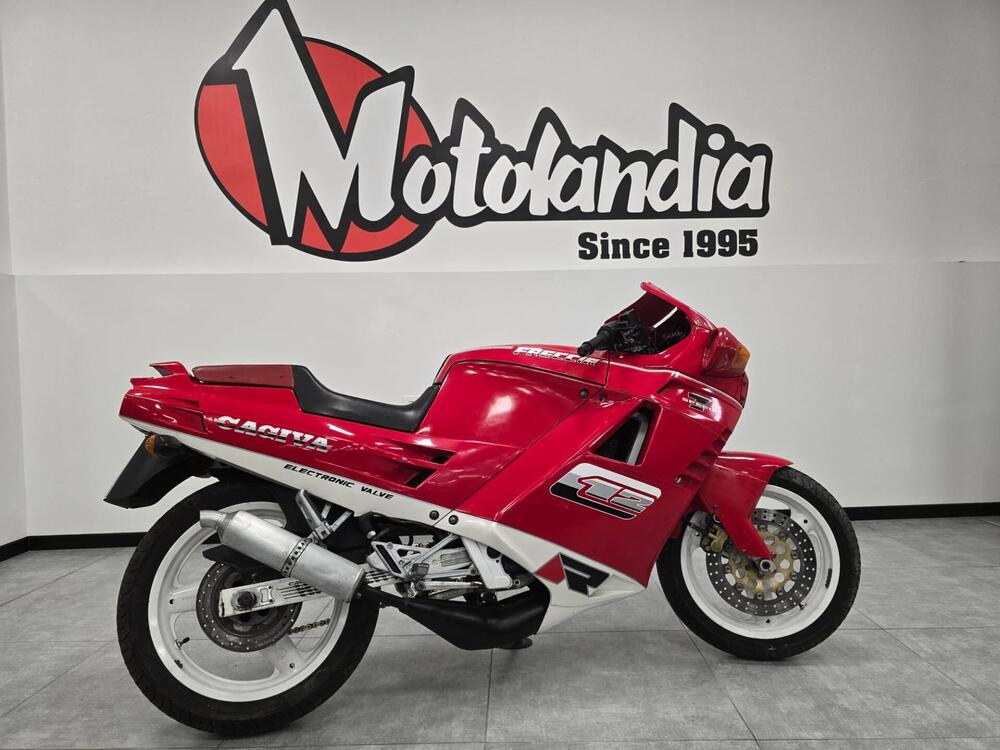 Cagiva FRECCIA C12 R (2)