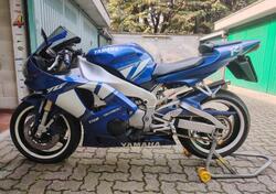 Yamaha YZF R1 (2000 - 01) usata