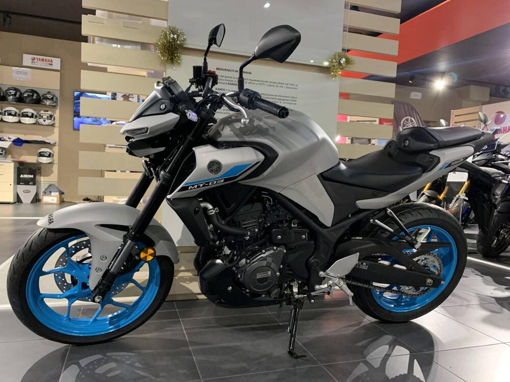 Yamaha MT-03 (2022 - 25) (2)