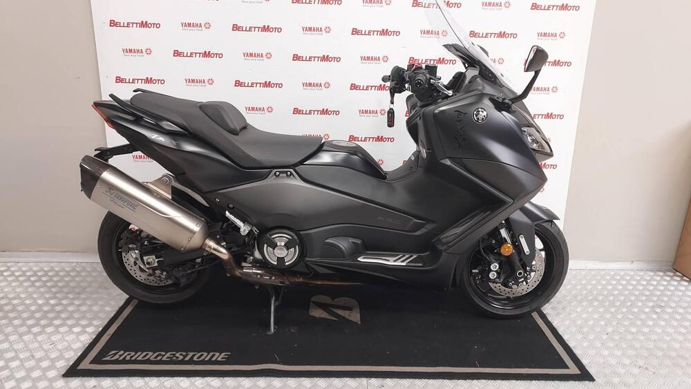 Yamaha T-Max 560 (2022 - 24)