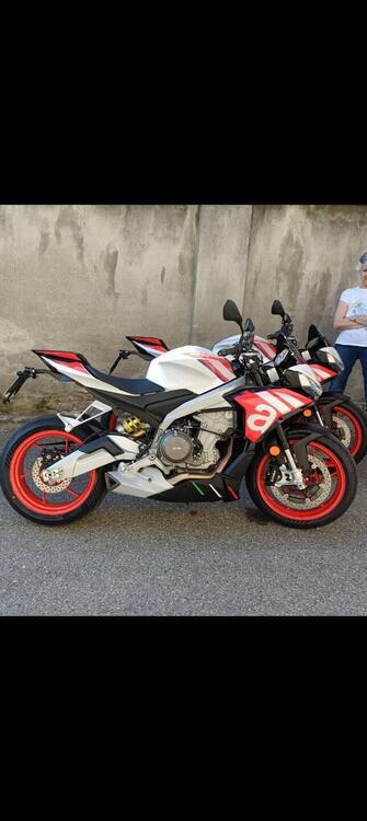 Aprilia Tuono 660 Factory (2022 - 24) (2)