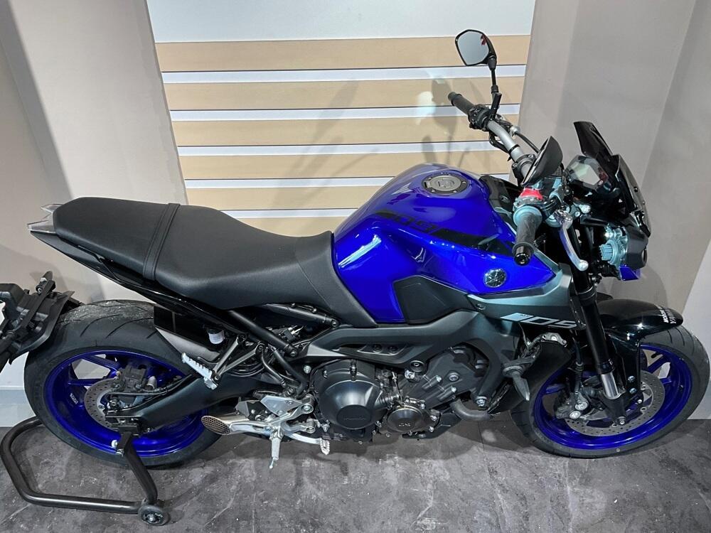 Yamaha MT-09 (2017 - 20) (3)