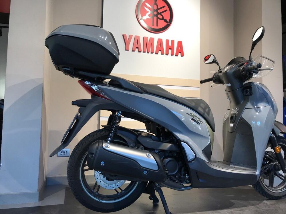 Honda SH 300 i ABS (2016 - 20) (5)