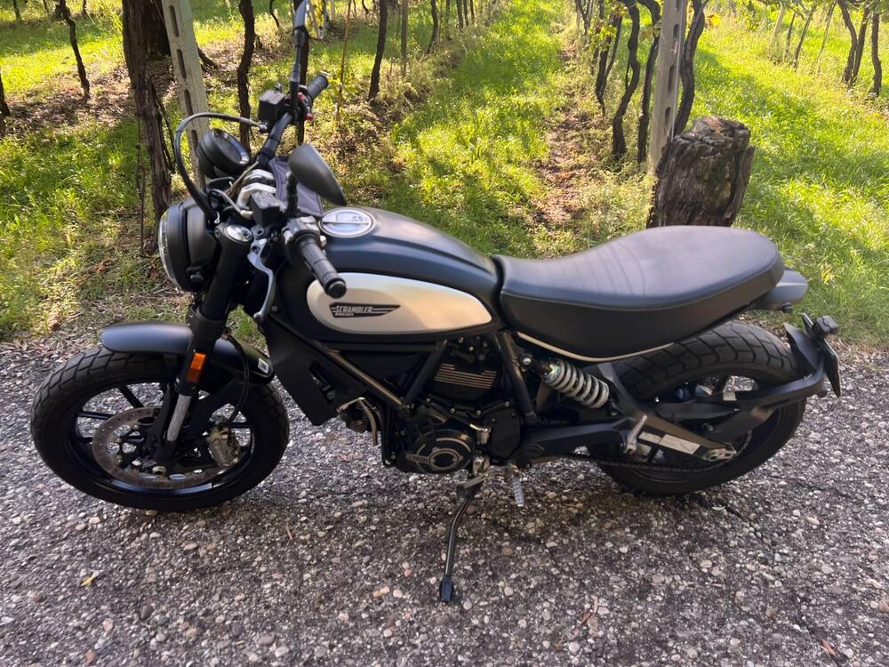 Ducati Scrambler 800 Icon Dark (2020) (3)